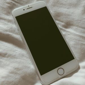 iPhone 6 16gb GSM/CDMA Phone